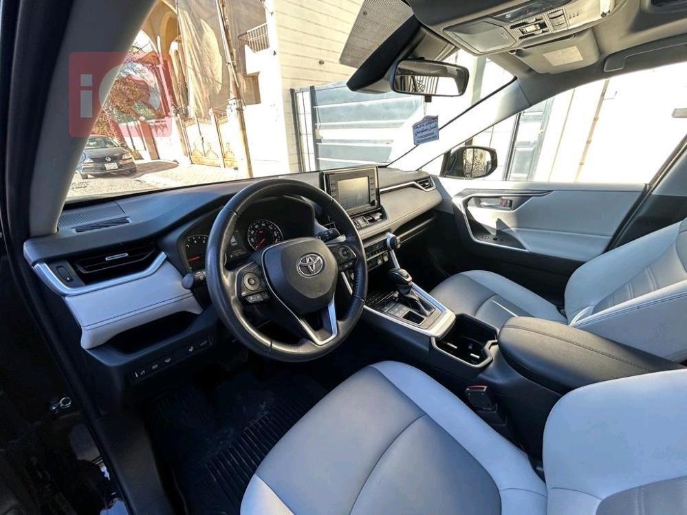 تويوتا راف 4